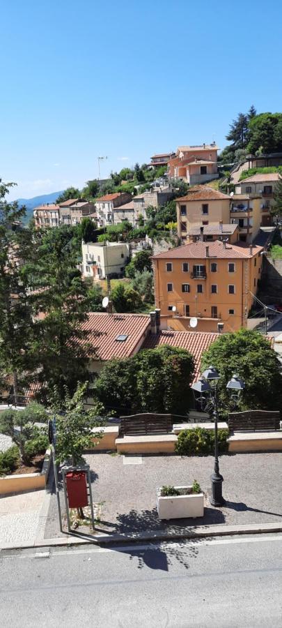Appartement Oasi à Poggio Moiano Extérieur photo